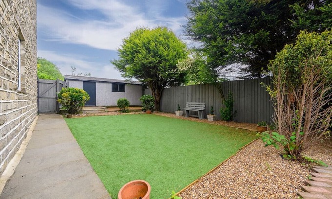 Briercliffe House | Modern Home: Heart Of Harle Syke