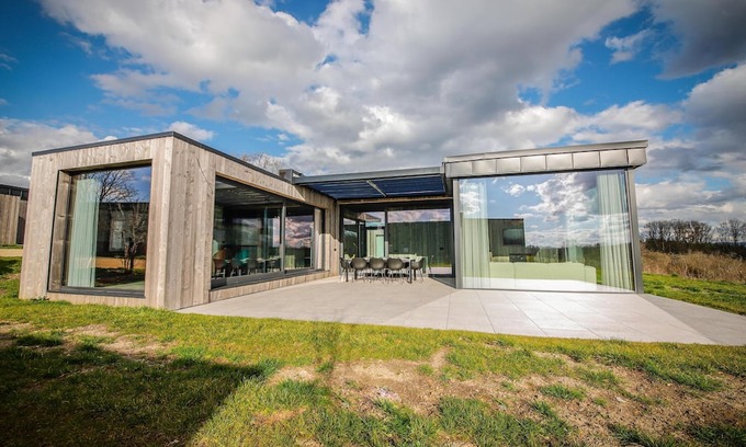 Somme-Leuze House | Cosy holiday home with beautiful views