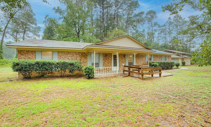 Mineola House | Family Getaway on 4 Acres in Mineola!