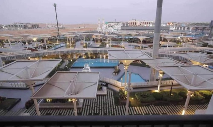 The 5th Settlement Apartment | Pool view Duplex Near Auc
