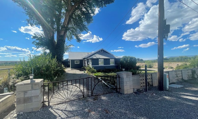 Lazear Other | Serene farmhouse with AC in charming Olathe