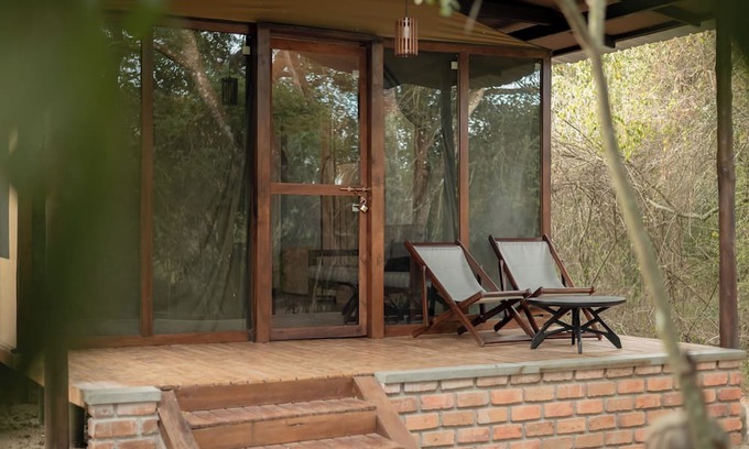 Pahala Maragahawewa RV Rental | Wilds Wilpattu-Closed Place to National Park