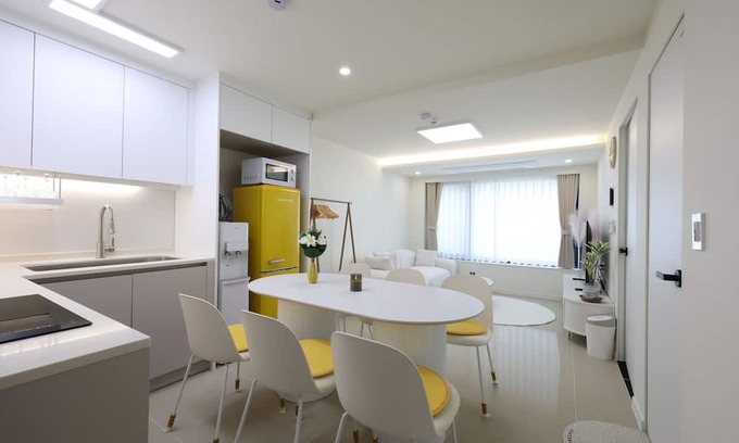 Goyang Villa | [AWESTAY202] Seoul near DMC/New, Full Option/Sleeps7/2BR,4 Beds,1BA/Free Parking