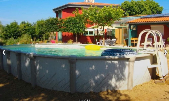 Estibeaux House | Le Pied à Terre – Cosy Holiday Home with Pool and Pyrenees View in Estibeaux