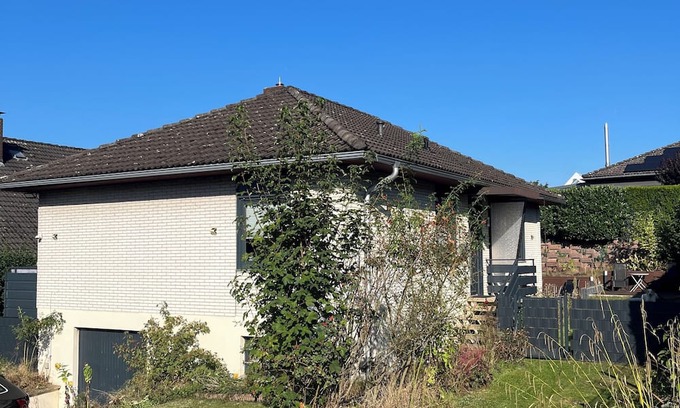 Bad Eilsen House | Vacation home with fenced garden & terrace in Bad Eilsen - dogs welcome