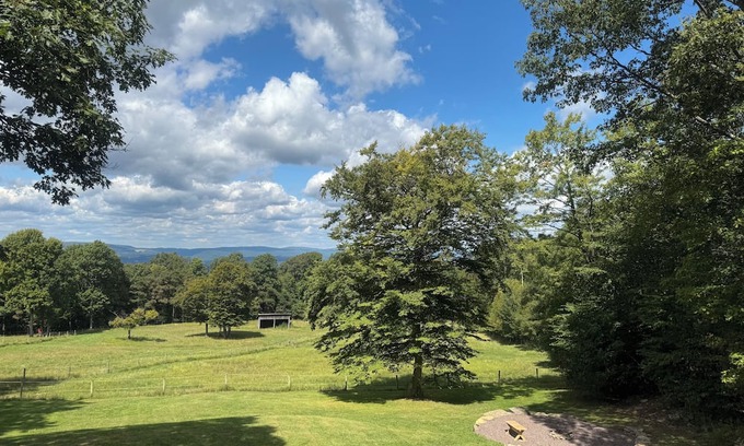 Boynton House | Spacious 5-bedroom Ranch outside delightful Addison 20mins from Deep Creek, MD