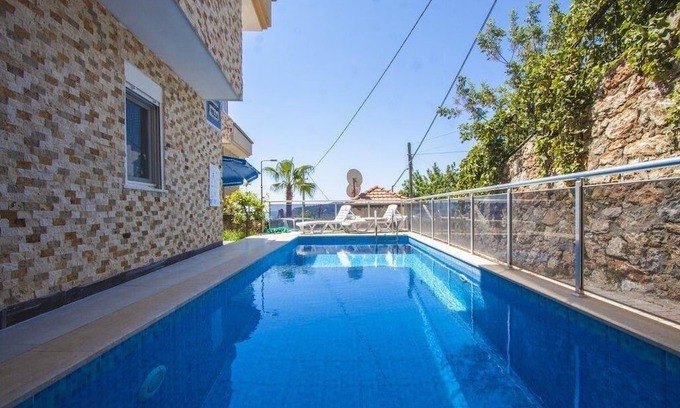 Tepe Villa | Alanya Independent Pool Villa - 4 Beds 4 Baths Sea & City View 1.5 km to Beach