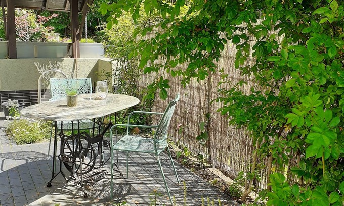 Potsdam Apartment | Apartment 'Lounge Potsdam' with Wi-Fi