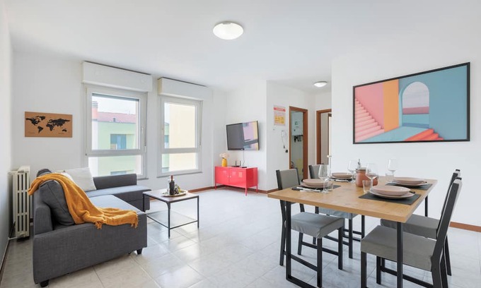 Grassobbio Apartment | BGY Colorful Home - One Bedroom Apartment, Sleeps 4