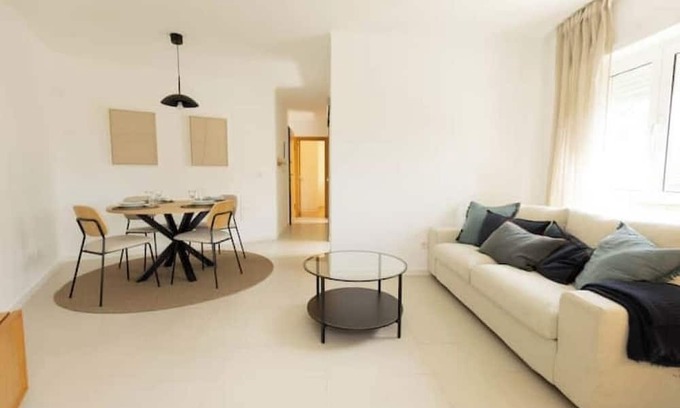 Amadora Apartment | Apartment BV.01 - Modern and Comfortable T1 in Amadora, on Lisbon's doorstep!