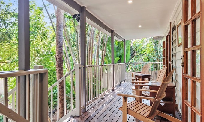 Nelly Bay House | Kingfisher on Mandalay