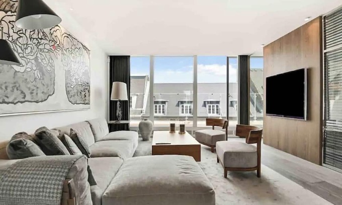 Copenhagen City Centre Apartment | Elite Penthouse: A+ location!