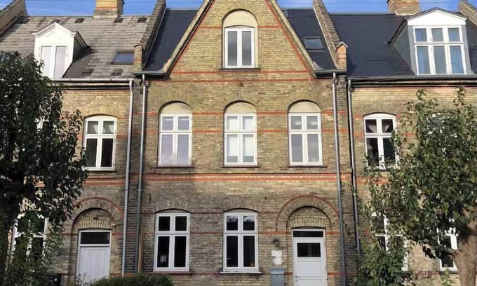 Vesterbro Apartment | Private 3-Story House - In iconic "Carlsberg Byen"