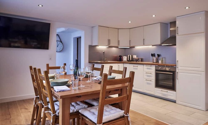 Central Interlaken Apartment | Fantastic 2 Bedroom Garden Apartment with Mountain View in Interlaken