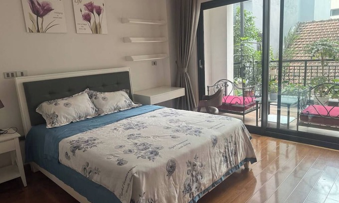 Hoan Kiem Apartment | Huy Homestay Apartment - Studio Balcony