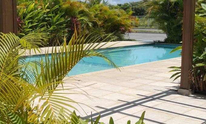 Arouca Condo | Vive Luxe Condo , Pool & 24/7 Security near Airport