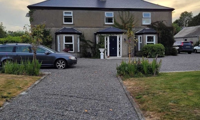 Rolestown Other | Cozy 1 Bedroom stay in Authentic 19th century Farmhouse near Dublin Airport