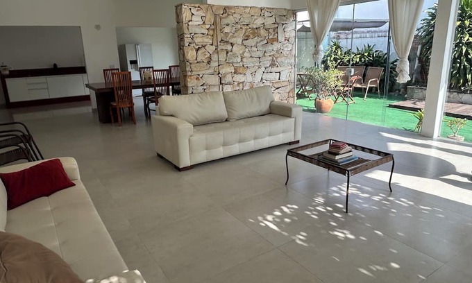 Sao Paulo House | Large house with floor