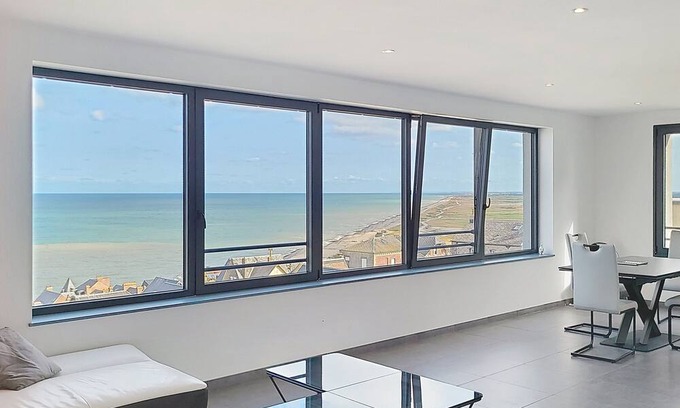 Ault House | AL 4 - Horizon Marin