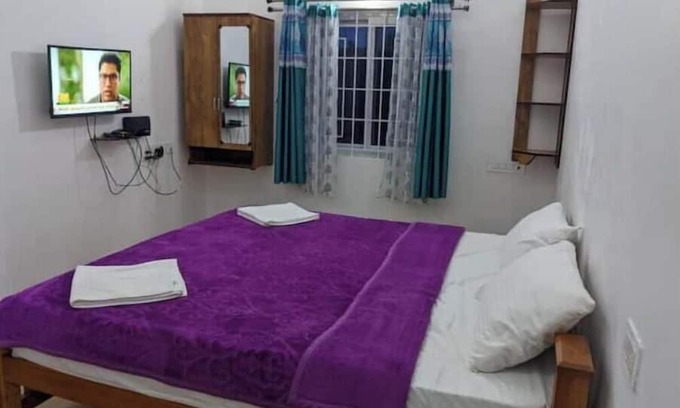 Ooty Cottage | Kathiresan's Diamond hill view cottage