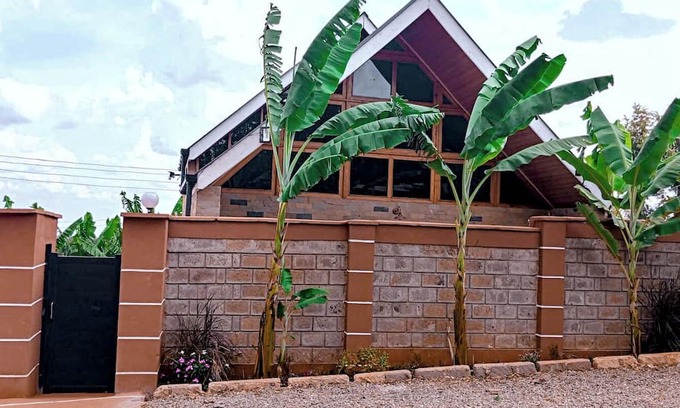 Embu Cottage | Rustic-Chic Stone Cottage, Forest views, Gardens, Wi-Fi & Comfort near Embu Town