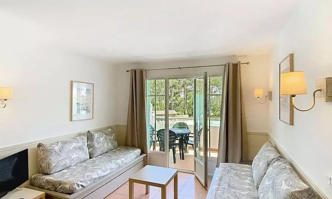 Lacanau-Ocean Apartment | Residence Lacanau Les Pins - Apartment 4 persons tourist residence with pool Lacanau