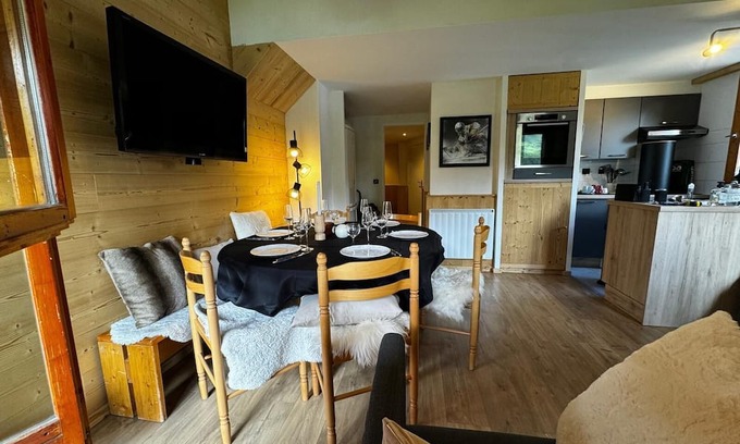 Tignes le Lac Apartment | Ski-in ski-out garage superb Duplex view 8 people bright 3 bedrooms 2 bathrooms