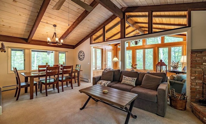 Jackson Ski Chalet | Chalet in the Trees in Jackson, New Hampshire