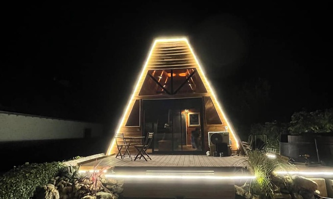 Ozoir-le-Breuil Cottage | Cottage lagoon & spa