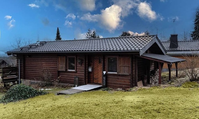 Bromskirchen Cabin | Vacation home wooden house "Zweite-Heimat" Holidays with dog in Bromskirchen