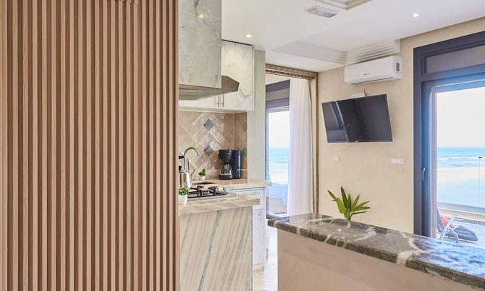 Southern Atlantic Coast Apartment | Wake to Waves: Stylish 1-Bedroom by the Shore