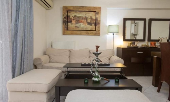Pasalimani Apartment | Illusion 1 - Cozy Retreat in Central Piraeus