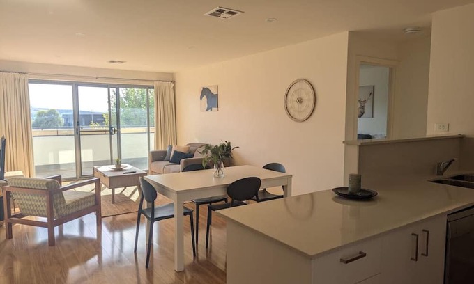Wright Apartment | Spacious 2 bedroom @Wright