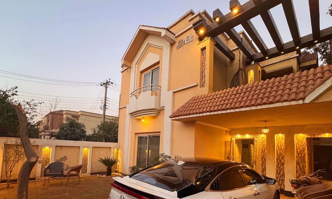 Lahore House | Haven Lodge, Luxurious 4BR Spanish Villa in Lahore