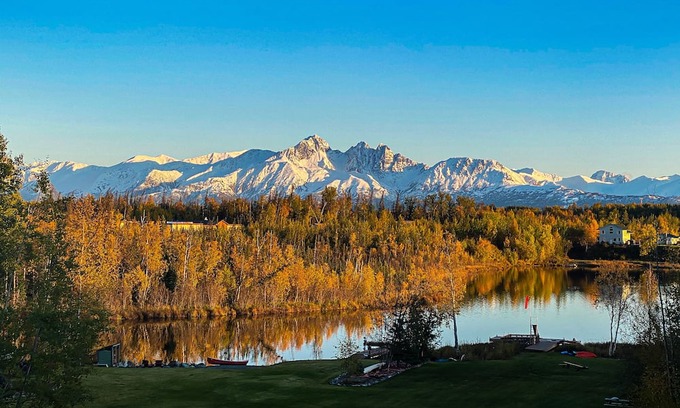 Wasilla Apartment | Peaceful Wasilla Lakefront Apartment.