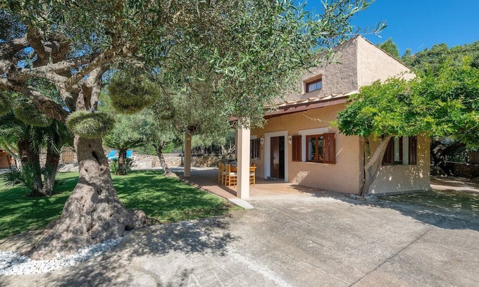 Capdepera Ski Chalet | PequeÑa - Country House With Private Pool