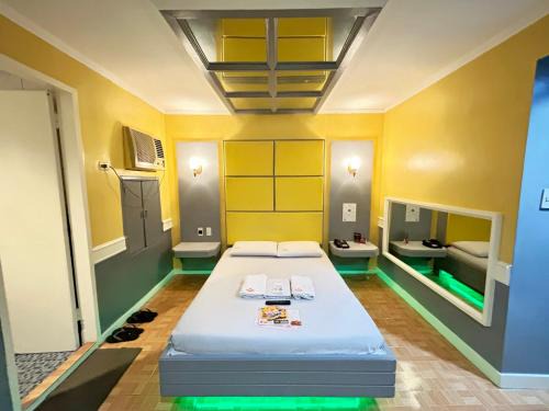 Santa Mesa Hostel | Town and Country Reposo