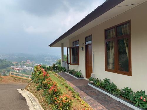 Ciloto Villa | Villa Mega Prapto