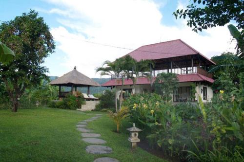 Dencarik Villa | Villa Beranda, 2 floor villa, private pool, garden and housekeeper in Lovina, Bali